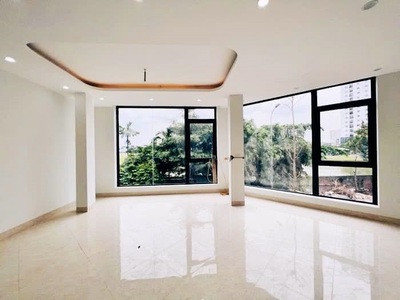 Bán nhà hưng thịnh, lô góc 3 thoáng, vỉa hè ô tô tránh, 6t hiện đại, 60m , view cv yên sở, 14.2 tỷ 2