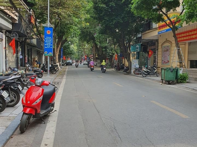 Nhà mặt đường- dòng tiền tốt 35 tr  /1 tháng  - phố hàng cót  dt 26m- 4tầng -mt 3,5m.giá  24 tỷ 2