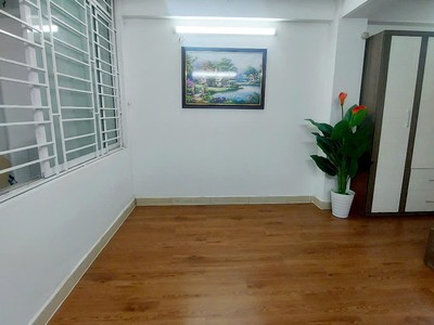 Cần bán căn hộ chung cư mini phố Khâm Thiên, Đống Đa 35m giá 1.250 tỷ, nhà đẹp, về ở ngay 3