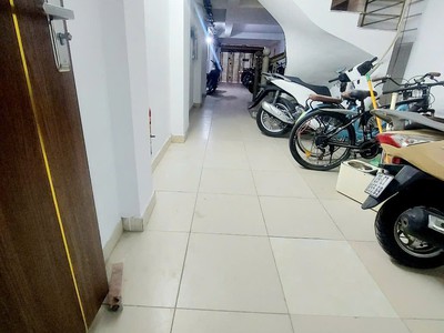 Cần bán căn hộ chung cư mini phố Khâm Thiên, Đống Đa 35m giá 1.250 tỷ, nhà đẹp, về ở ngay 4