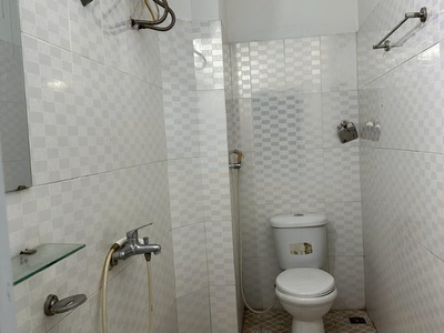 Cho thuê nhà phân lô kđt định công, 75m2 x 4.5 tầng, vp cty, ôtô tránh 4