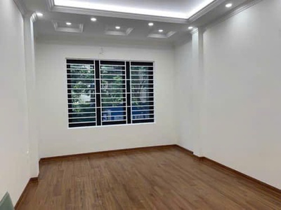 Mặt phố nguyễn khả trạc - cầu giấy-52m2 x 6t-mt 3.8m-17.5 tỷ-vỉa hè-trước nhà ôtô tránh 4