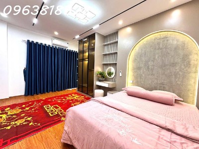 Nhà đẹp đón tết - 7 tầng thang máy - tặng full nội thất - trung tâm cầu giấy - vài bước ra phố 45m2 2