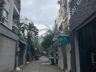 Quận 5  nhà hxh 4m ngay nguyễn trãi trần bình trọng 2 lầu hoàn công đủ, chỉ 3,9 tỷ 4