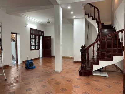 Cho thuê nhà phân lô kđt định công, 75m2 x 4.5 tầng, vp cty, ôtô tránh 0