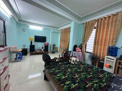 Chú thượng-cán bộ hưu trí- nhượng lại nhà mỹ đình-38m2-6t-giá 7 tỷ hơn 0