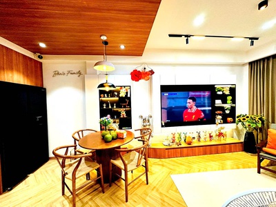 Bán nhà yên phụ, tây hồ. 40m2 3 tầng mt 4m giá 10,5 tỷ- vài bước ra mặt hồ- xung quanh toàn đại gia. 3