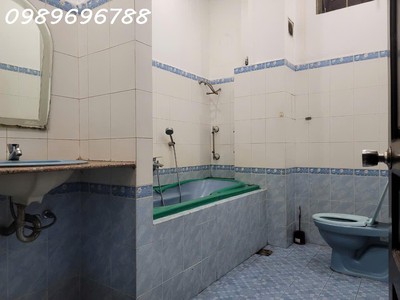 Nhà mặt tiền lế quang định gần bà chiểu ngang 6m dài 30 3 tầng giá thương lượng 3