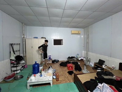 9.xx tỷ bán nhà kim ngưu 4 tầng dân xây 10m ô tô dừng đỗ hai bà trưng 0