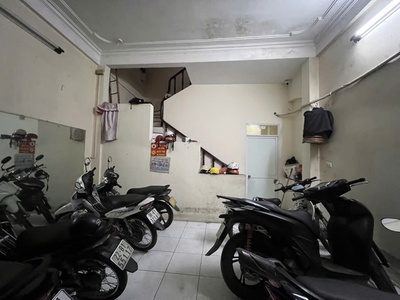 9.xx tỷ bán nhà kim ngưu 4 tầng dân xây 10m ô tô dừng đỗ hai bà trưng 1