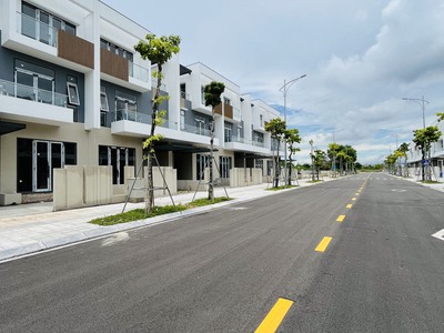 Với tài chính 1,8 tỷ   30   vào ở ngay căn nhà 3 tầng ngay tại trung tâm thành phố 3