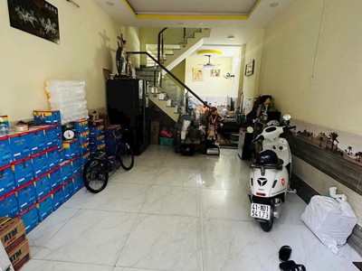 Nhỉnh 7 tỷ-nhà sát mặt tiền hải thượng lãn ông quận 5- 3tầng  3,8x12,5 0