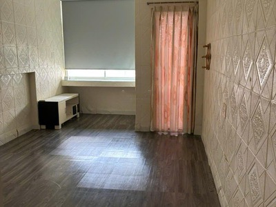 Chính chủ bán nhà 3 tầng sổ sẵn giá tốt nhất khu vực lạc long quân 2