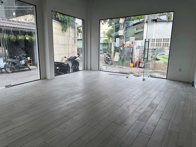 Bán nhà mặt tiền bình thạnh lê trực ngang 8m dài 8m shcn 61m2 3