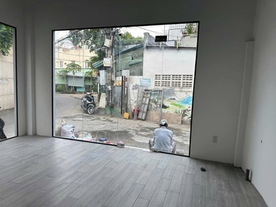 Bán nhà mặt tiền bình thạnh lê trực ngang 8m dài 8m shcn 61m2 4