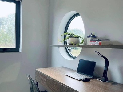 Cần bán căn nhà 3 tầng thiết kế hiện đại trong ngõ phan bá vành dt 40m2, mt 4.73m với giá 2,3 tỷ 0