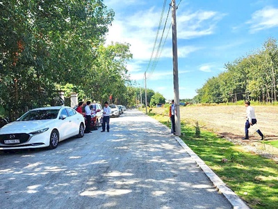 Cần bán gấp lô đất 250m2 có thổ cư 100m2 3