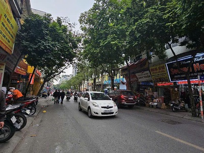 Bán nhà mặt phố  hàm tử quan hoàn   kiếm, 69 m 2 x 3 tầng -  giá 27 tỷ,  có thương lượng   vỉa hè 0
