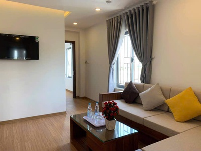 Cho thuê căn hộ  theo ngày, tuần, tháng,  mặt tiền đường hai bà trưng 3