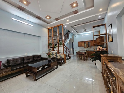 Bán nhà 3 tầng khu đất Hán Lữ, Khai Quang, Vĩnh Yên, Vĩnh Phúc. Giá chỉ 3.15 tỷ. LH: 098.991.6263 3