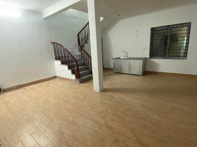 Cho thuê nhà Phương Liệt - Thanh Xuân 45m x 3T, 3N3VS giá 9 triệu, ở nhóm, gia đình, KD 2