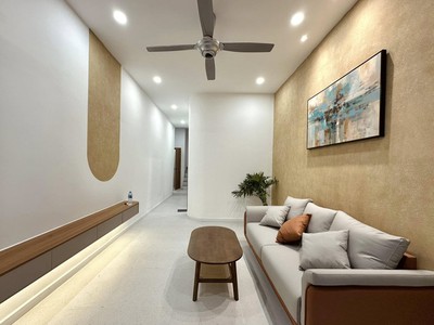 Siêu phẩm nhà 7 tầng, 50m  tại ngô gia tự, long biên - giá cực tốt 1