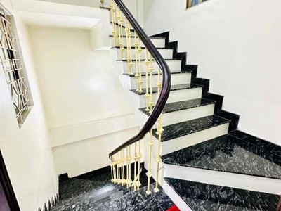 Bạch đằng, hai bà trưng - dt 60m2, mặt tiền 6m - cách phố 20m - lô góc 3