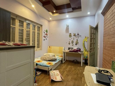 Bán biệt thự lạc long quân - tây hồ - diện tích 195m2 - oto ngủ trong nhà - giá bán chỉ 59 tỷ - sổ 2