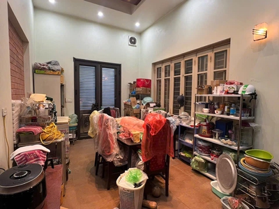 Bán biệt thự lạc long quân - tây hồ - diện tích 195m2 - oto ngủ trong nhà - giá bán chỉ 59 tỷ - sổ 0