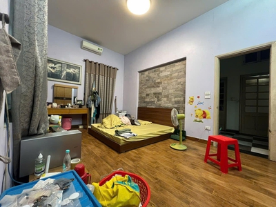 Bán biệt thự lạc long quân - tây hồ - diện tích 195m2 - oto ngủ trong nhà - giá bán chỉ 59 tỷ - sổ 3