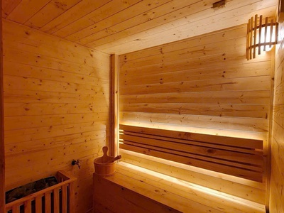 Bán nhà 5 tầng mặt đường trần bình trọng, nha trang. giá 12,5 tỷ 2