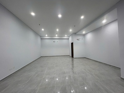 Chính chủ bán căn shophouse opal skyline   hiện tại đang cho thuê với nguồn thu nhập ổn định. 3