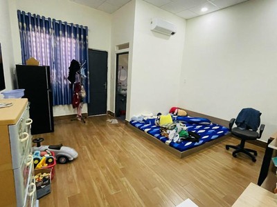 Hiếm  ngang 5.6m bề thế, 66m2, chỉ 4.6 tỷ thương lượng, hoàn công đủ, lê văn khương   quận 12. 2