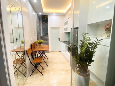 Tầm tiền hiếm chung cư hoàng quốc việt 45m2 giá chỉ 3.55 tỷ 0