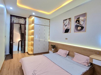 Siêu phẩm nhà đẹp đón tết , đẹp lonh lanh nhà 4 tầng giữ trung tâm hà đông . nhỉnh 5 đ ở ngay , 2