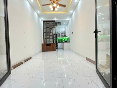 Nhà ĐỐNG ĐA 30m2 x 5 tầng - Ngõ nông, thoáng sáng - Gần phố. 0