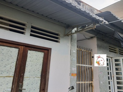 Bán nhà sổ hồng riêng chỉ 55 tr/m2 đường Tây Hòa, Quận 9   2 tầng 4 pn 4 wc   Có sẵn HĐT 120 trịu 2