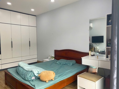 Cho thuê nhà nguyên căn kdc thăng long home hưng phú, 1 trệt 2 lầu, 3 phòng ngủ, 3 wc 2