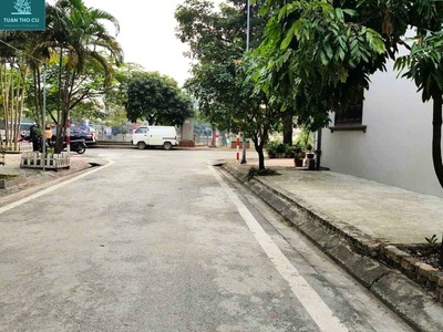 Nhà phân lô x2b yên sở, view hồ, 2 mặt ngõ ô tô, kinh doanh, 75m , giá 16.5 tỷ 2