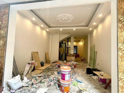 Phân lô nhà mới đón tết - 5 tầng thang máy nhập khẩu êm ru - 2 thoáng - sổ vuông như tờ a4 - ô tô 1