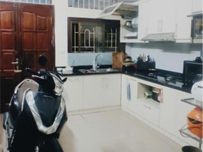 Chính chủ bán nhà ngõ láng hạ, dt: 40m2 x 4 tầng, kinh doanh đường 3 ô tô tránh 13 tỷ 3
