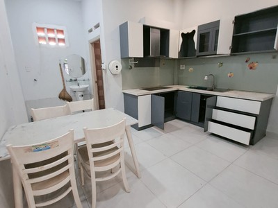 Nhà nguyễn hồng đào, tân bình, 1 trệt 1 lầu hxh gần, 4 x14.8m, 4,1 tỷ tl 4