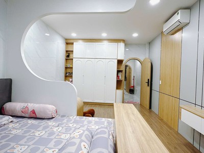 Bán gấp nhà mặt tiền nguyễn biểu cao đạt p1 q5, 92m2, 4lầu 6pn 17 tỷ 8 4