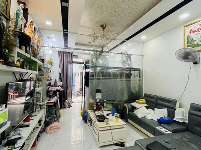 --bán nhà phường 10 tân bình, hẻm 7m ni sư huỳnh liên  5x8  3 tầng 2