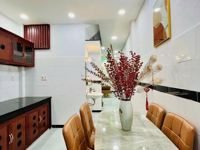 Cần bán nhà gấp hẻm thống nhất, gò vấp, 42m , 4.2 tỷ tặng full nội thất 4