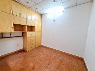 Nhà phố tô vĩnh diện , thanh xuân   nhà đẹp, ở ngay, lô góc, gần ô tô tránh 3