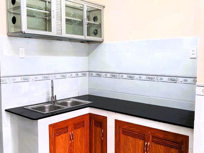 Cho thuê nhà nguyên căn 90m2 mặt tiền chợ linh trung 0