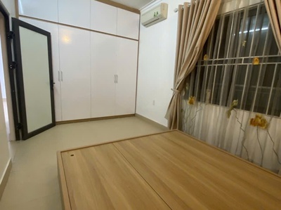Bán nhà mặt phố víp hàm tử quan  hoàn kiếm- full nội thất sịn thang máy- dòng tiền cho thuê 2