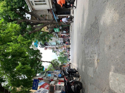 Bán nhà mặt phố víp hàm tử quan  hoàn kiếm- full nội thất sịn thang máy- dòng tiền cho thuê 0