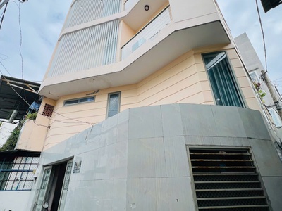 5.4 tỷ- hẻm xe tải lý thường kiệt- chợ gò vấp- nhà 5 tầng đúc- ngang 7m x5m- nhà mới ơ liền 1